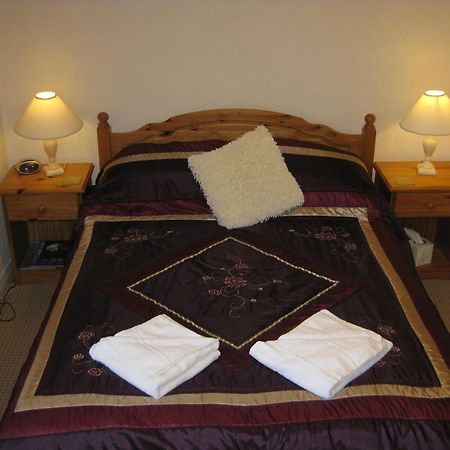 Hotel The Ashmount Rhôs-on-Sea Esterno foto