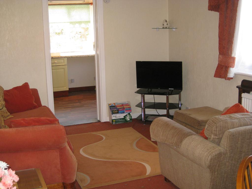 Hotel The Ashmount Rhôs-on-Sea Esterno foto