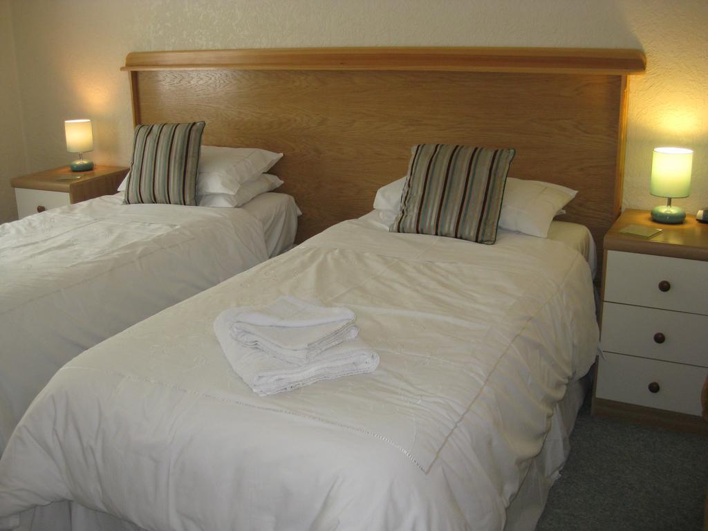 Hotel The Ashmount Rhôs-on-Sea Esterno foto